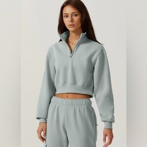 Qinsen Sweatsuit